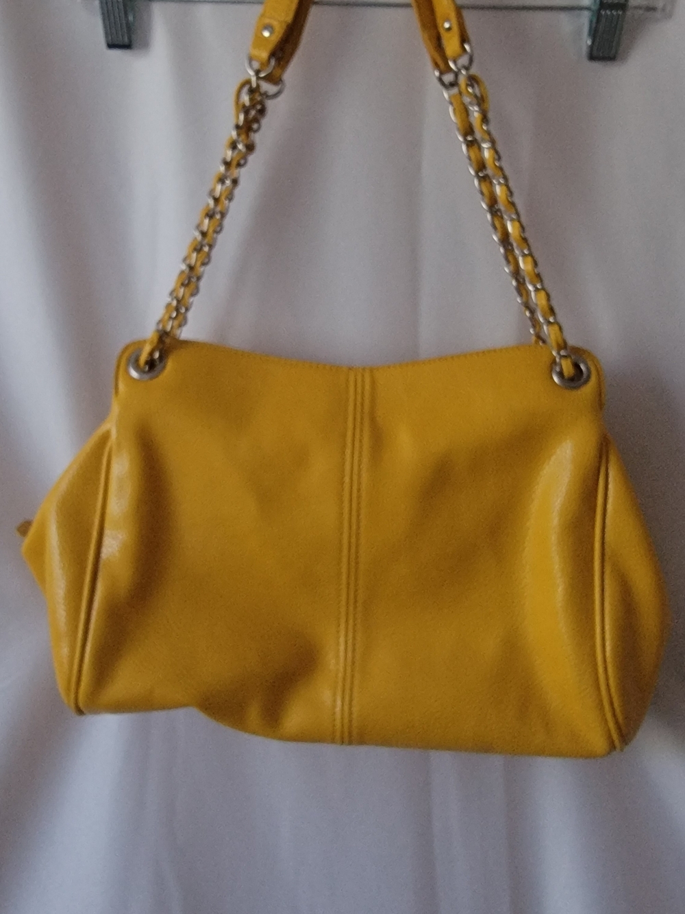 Nine West Yellow Leather Shoulder Bag with Silver Chain Strap - Picture 4 of 8